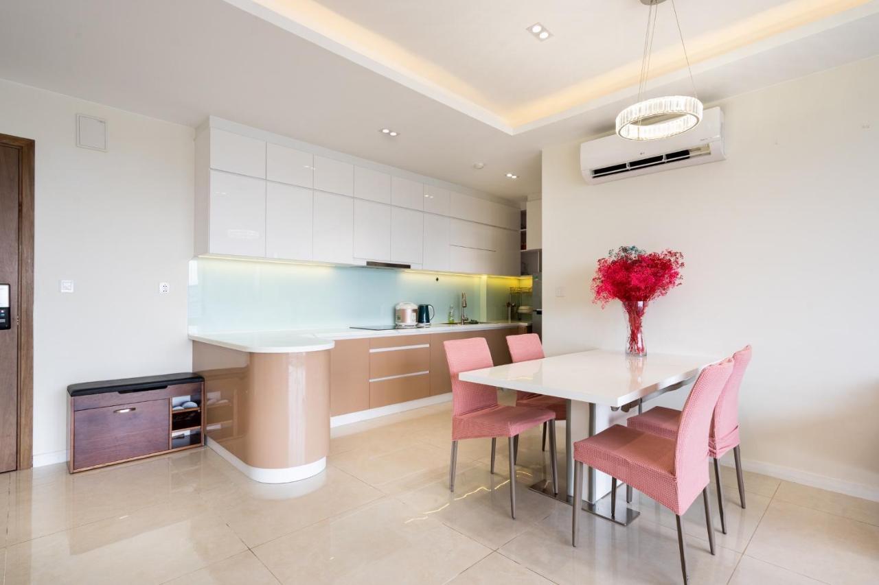 Best View River - River Gate Apartment Хошимин Экстерьер фото