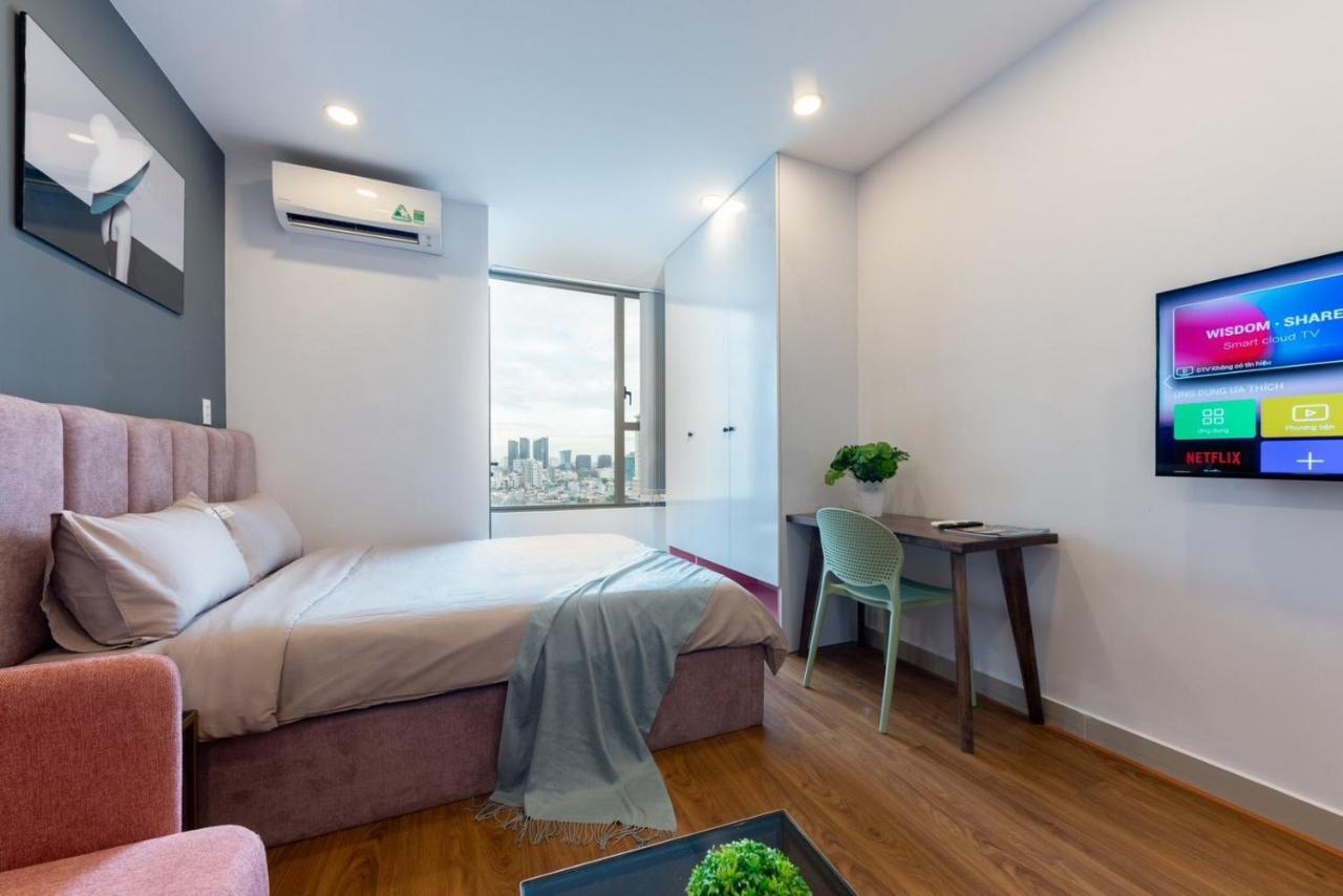 Best View River - River Gate Apartment Хошимин Экстерьер фото